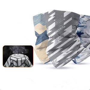 Al por mayor: Bandana para el pelo con estampados coloridos para mujer, para actividades al aire libre, senderismo, correr y como protector facial deportivo. - Product Image 1