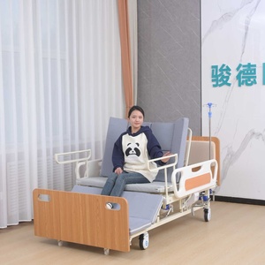 Lit d'hôpital manuel <span class=keywords><strong>anti</strong></span>-escarres avec tête de lit en bois, barrière pliable pleine longueur et <span class=keywords><strong>matelas</strong></span> de rotation pour personnes âgées et soins à domicile - Product Image 5