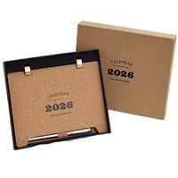 Calendrier de bureau en bois avec couverture en liège, imprimé offset sur papier d'art de qualité supérieure, pour fournitures de bureau