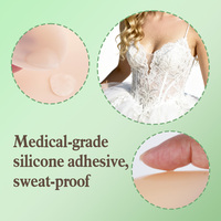 Couvre-mamelons en silicone de qualité médicale, auto-adhésifs, invisibles, sans couture, sans bretelles, respirants, réutilisables, avec trous, pétales pour les seins