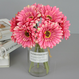 Fleurs artificielles Gerbera Dongchen Crafts à tige courte, bouquet en soie rose, décoration intérieure, accessoires de mariage - Product Image 1