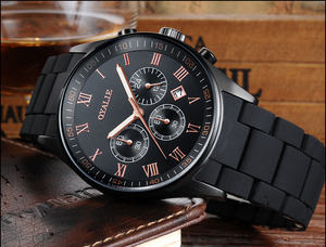 Montre analogique de sport de luxe pour homme, vente chaude, résistante à l'eau 3ATM, bracelet en acier inoxydable de 22 mm de largeur, mouvement à quartz, cadran en verre de 42 mm - Product Image 2