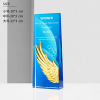 Vente en gros 2024 nouveau design plaque trophée en forme de bateau à voile trophée de plaque en cristal personnalisé personnalisé pour souvenir