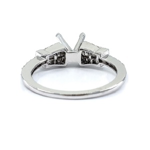 Bijoux d'usine directe Logo personnalisé de haute qualité en or blanc massif 18 carats en forme de diamant véritable monture de bague de mariage moderne pour femmes - Product Image 3