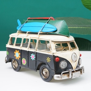Figurines de bus rétro en fer, modèle de bus en métal, bus de plage vintage, <span class=keywords><strong>miniatures</strong></span> avec skateboard, décoration de bar à domicile, artisanat pour enfants, cadeau - Product Image 3