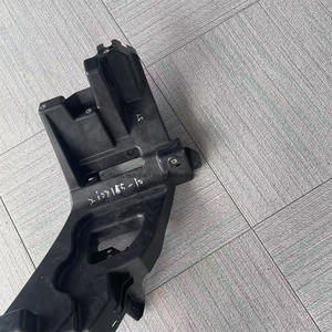 Usine vendant en gros support de phare droit pour TESLA modèle X 2023 année 1617913-00-C 1617912-00-<span class=keywords><strong>B</strong></span> - Product Image 2