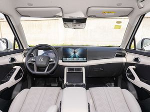 Nuevo Byd Yuan up 2025, Conducción Inteligente, Versión Dinámica de 401 KM, Auto Eléctrico Puro, SUV de 5 Puertas y 5 Asientos, Carga Rápida, en Existencia - Product Image 6