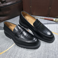 1 paire MOQ Mocassins légers pour hommes à semelle épaisse, en cuir gaufré crocodile, chaussures décontractées et habillées pour affaires