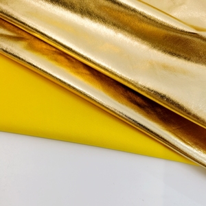 Tissu Textile PU élastique de luxe brillant doré de 0.4MM pour doublure de vêtement, artisanat, sac à main, meubles - Product Image 3