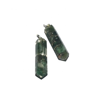 Pendentif crayon Orgonite Aventurine verte Produits Fengshui de guérison - Product Image 1