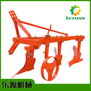 Arado de 3 compartimentos Leyuan 1L-320 para uso agrícola con tractor - Product Image 5