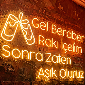 Enseigne néon extérieure moderne personnalisée IP67 gratuite – Lumière murale LED personnalisée pour chambre et fêtes, sans frais de conception, décor dimmable - Product Image 3