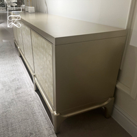 Meuble TV de luxe léger américain en bois massif avec incrustation nacre, finition or champagne, pour villa, salon, hôtel