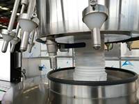 Remplisseur de siphon électrique rotatif semi-automatique pour sirop, thé, huile de cuisson, boissons gazeuses, eau purifiée (haute efficacité)