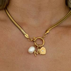 Mini éléphant Lotus en forme de coeur pendentif mode 18K or acier inoxydable collier <span class=keywords><strong>soleil</strong></span> lune Hamsa main Zircon charme mignon bricolage - Product Image 6