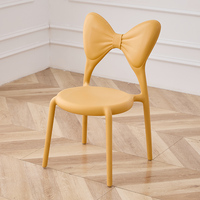 Chaise pour enfants de style nordique moderne, prix de gros d'usine OEM, en plastique écologique, design mignon pour la maternelle, l'hôtel, la salle à manger, l'extérieur