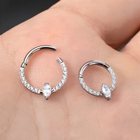 Anneau de septum articulé en titane ASTM F136 avec zircone cubique, surface lisse, pour piercing de cartilage et de corps, vente en gros