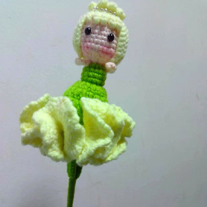 Oeillet tissé à la main Crochet fleur fée décoration de la maison Bouquet au crochet artificiel tricoté à la main fleurs mignonnes - Product Image 3