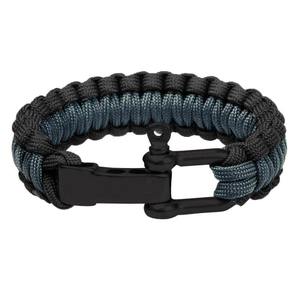 Bracelet multifonctionnel 5-en-1 réglable camouflage pour homme, outil de survie en plein air pour camping et randonnée, en polyester 1L - Product Image 4