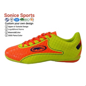 Chaussures de football de salle pour hommes de haute qualité pour l'été, utilisation en intérieur - Product Image 1