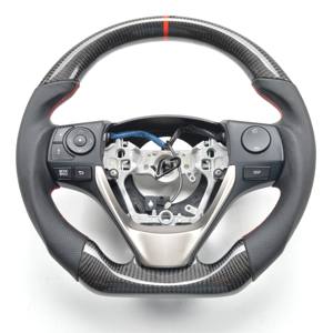 Volant en fibre de carbone forgé rouge personnalisé fait à la main pour Toyota Camry 8e génération L <span class=keywords><strong>LE</strong></span> XLE SE XSE TRD Avalon 2018-2023 - Product Image 3