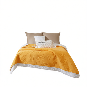 Edredón Vianney Marla 1.8x2.35m con Diseño de Hojas Acolchadas, Ultrafino, para Todas las Estaciones, Ropa de Cama para el Hogar - Product Image 1