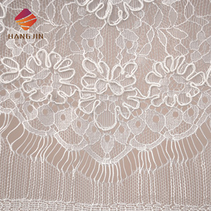 Prix d'usine Tissu en dentelle Chantilly française <span class=keywords><strong>de</strong></span> 150 cm <span class=keywords><strong>de</strong></span> large, dentelle florale brodée en nylon à cordon pour robe <span class=keywords><strong>de</strong></span> mariée <span class=keywords><strong>et</strong></span> <span class=keywords><strong>de</strong></span> soirée - Product Image 3