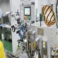 Machine d'emballage en aluminium pour chocolat en forme de tonneau de vin, haute efficacité, scellage thermique, entièrement automatique, sur mesure