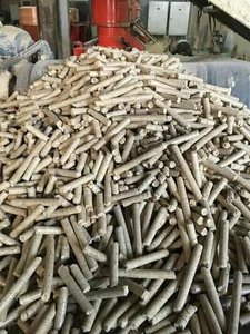 Granulés de bois bon marché de meilleure qualité chauffant 4000 Kcal jusqu'à granulés de bois dur à faible teneur en cendres - Product Image 6