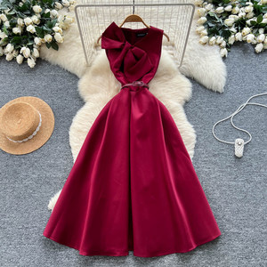 Robe <span class=keywords><strong>de</strong></span> soirée élégante sans manches à nœud français avec taille lacée pour <span class=keywords><strong>femme</strong></span>, coupe évasée trapèze, idéale pour les bals et événements formels - Product Image 1
