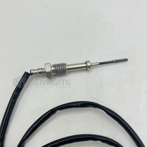 เซ็นเซอร์วัดอุณหภูมิ Senwitt รุ่น 8-98178358-1 สำหรับรถขุด Isuzu พร้อมสายไฟ - Product Image 1