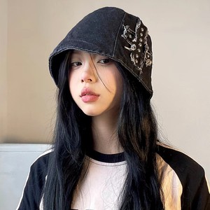 Chapeau Bob Coréen Noir Style Cowboy pour Femme, Tendance Niche, avec Rivets et Croix, Cache-Visage, Petit Bob Pêcheur 100% Coton - Product Image 2