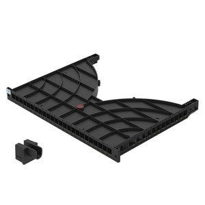 Bandeja de gestión de cables de 24 puertos tipo canal de 19 pulgadas para gabinetes/racks de 600 mm de profundidad para centros de datos - Product Image 2