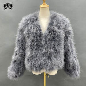 スタイリッシュな女性の本物のトルコの羽のコートファッショナブルな女性のピンクのトルコのジャケット - Product Image 3