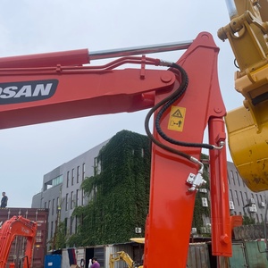 Used Doosan DX55 5.5t <b>Mini</b> Hydraulic Excavator for Agriculture - Intact Hydraulic System with Pump Core Components for Sale - Product Image 5