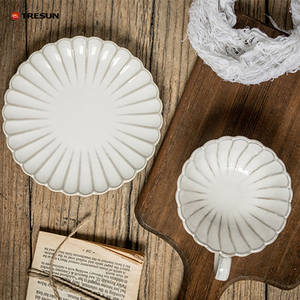 Ensemble de tasses en céramique grande capacité 220 ml (7,5 oz), élégance pour le thé de l'après-midi, fabrication artisanale, glaçure réactive, couleur beige, pour latte et café. - Product Image 6