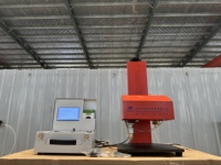 Machine de marquage pneumatique à points Coral HG-WKQ1610-Z pour gravure de plaques signalétiques métalliques, logos et numéros de série