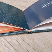 Impresión de Folletos en Formato de Libro de Bolsillo con Tapa Dura