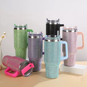Nouvelle Gourde Sportive Isotherme Portable en Acier Inoxydable Grande Capacité avec Paille et Design Élancé pour Activités de Plein Air - Product Image 2