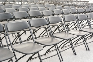 Chaises pliantes Wimbledon <span class=keywords><strong>en</strong></span> <span class=keywords><strong>plastique</strong></span> blanc et <span class=keywords><strong>en</strong></span> acier Vente <span class=keywords><strong>en</strong></span> gros durable Extérieur Jardin Plage Mariage Événement Fête - Product Image 6