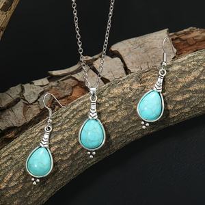 Vente en gros de pierres naturelles turquoise en forme de larme, pierres pour cadeaux en cristal, bricolage - Product Image 4