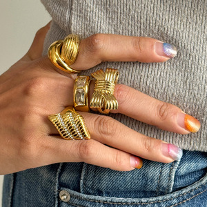 Geometric <b>Gold</b> <b>Ring</b> <b>Set</b> For Women Party Jewelry With Zircon Pave Setting Bow Design - Product Image 2