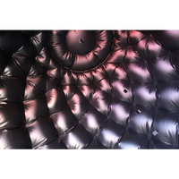 Structures gonflables sur le thème de la discothèque sont au design original et peuvent être louées pour les fêtes nocturnes et les célébrations commerciales.