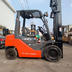 Montacargas Contrabalanceado de Segunda Mano 8FD25 de 3 Toneladas, a Gas LP, Duradero, en Excelentes Condiciones, Listo para Uso, Montacargas de Alta Calidad - Product Image 1