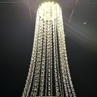 Lustre en cristal doré avec pendentifs et perles pour mariage, décoration de plafond, toile de fond et décor de scène