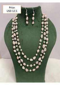 Conjunto de Collar de Cuentas de Piedras Preciosas Hecho a Mano de Triple Capa al por Mayor con Detalles de Perlas y Pendientes a Juego - Proveedor de Joyería de Boutique - Product Image 2