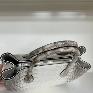 Sac fourre-tout de luxe en cuir de crocodile – Sac à main de créateur 100 % cuir de crocodile véritable |   OEM bienvenus - Product Image 2