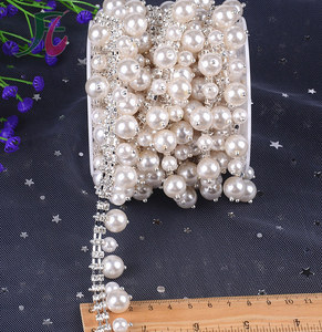 Catena di perle di strass per decorazione/vetro ceco <span class=keywords><strong>perla</strong></span> bianca su catena di coppa placcata in argento - Product Image 3