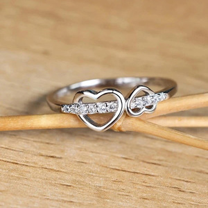 Anello da donna con zirconi a forma di cuore, doppio cuore, alla moda, dolce ed elegante, gioiello di tendenza, accessorio regalo - Product Image 6