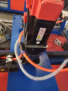 Гидравлический пресс Машина для прокалывания отверстий из нержавеющей стали, Машина для штамповки металлических труб